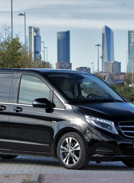 Hire Minivan with chauffeur